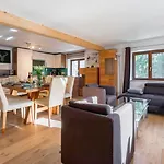 Garden House *