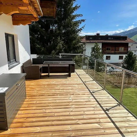 Apartament Garden House *