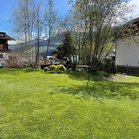 Garden House Apartment