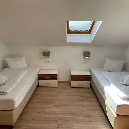 Garden House Apartment