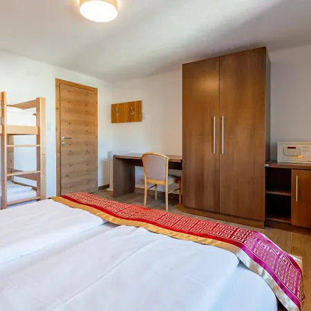 Apartament Garden House *