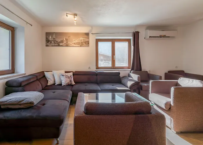 Garden House 아파트 니에데른실